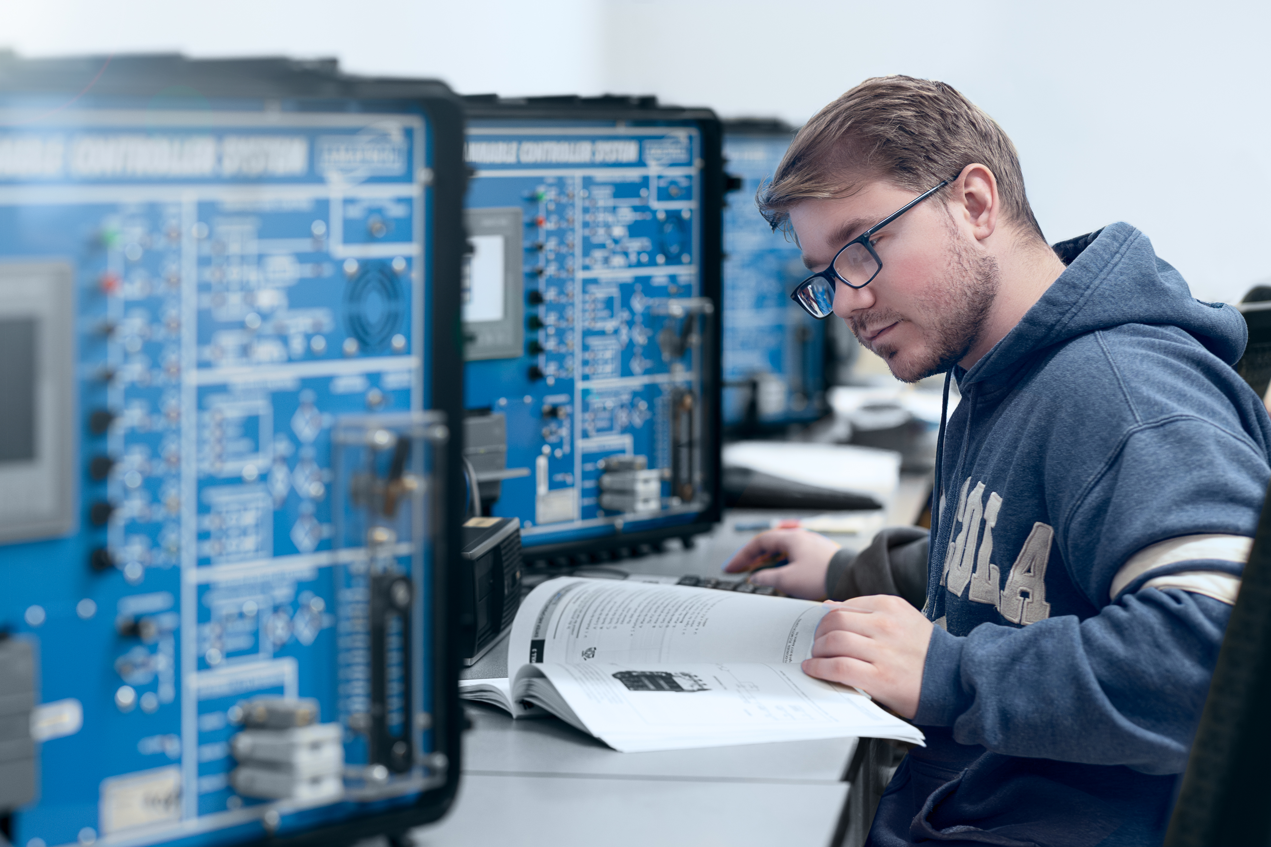  Mechatronics 
