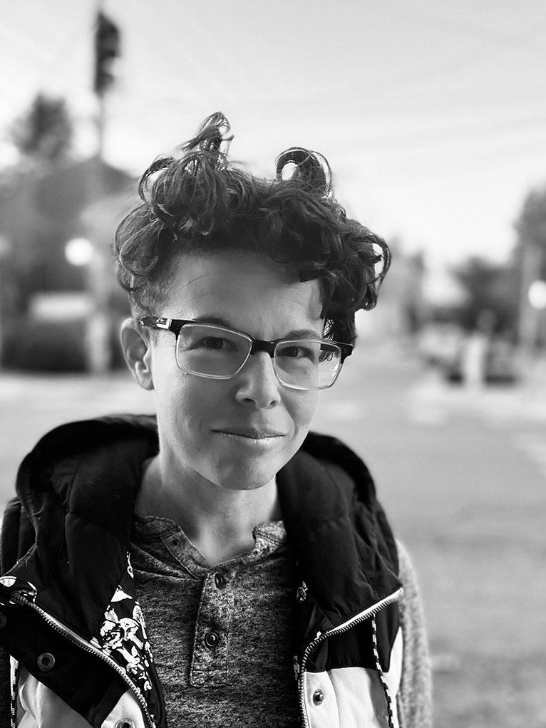 Dani Blackman headshot